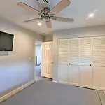 Las Vegas House With Pool And Hot Tub - 1 Mi To Strip!