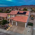Buddha Gem, Central 6 Bed Room Luxury Home With Pool Hot Tub Game Room And Much More