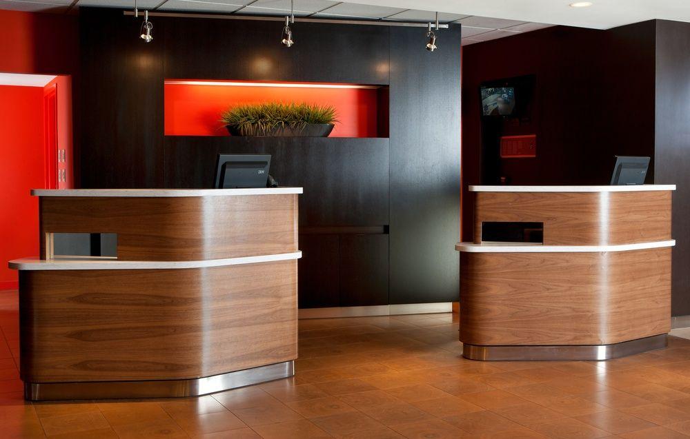 Courtyard By Marriott Convention Center Hotel 3*