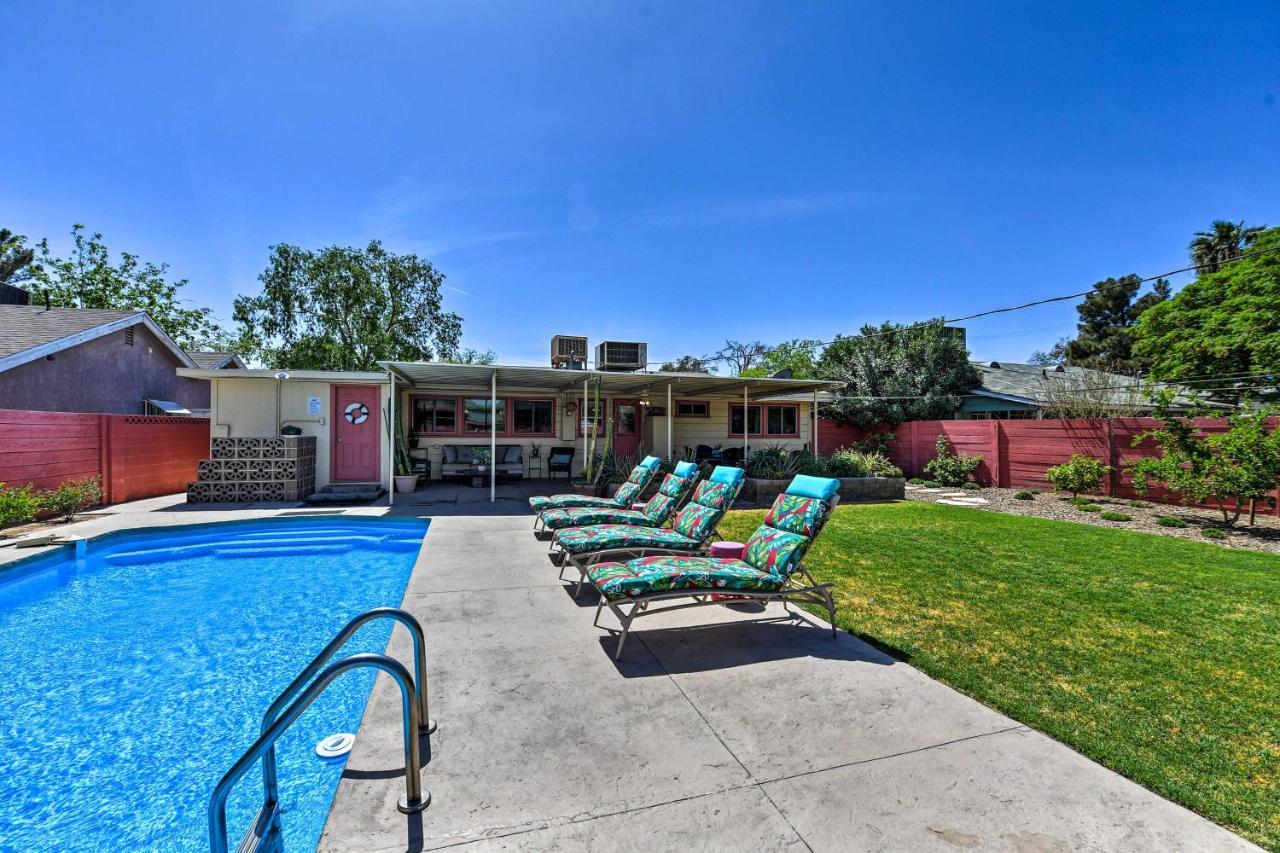 Vintage Vegas Oasis Less Than 3 Mi To The Strip! Ferienhaus