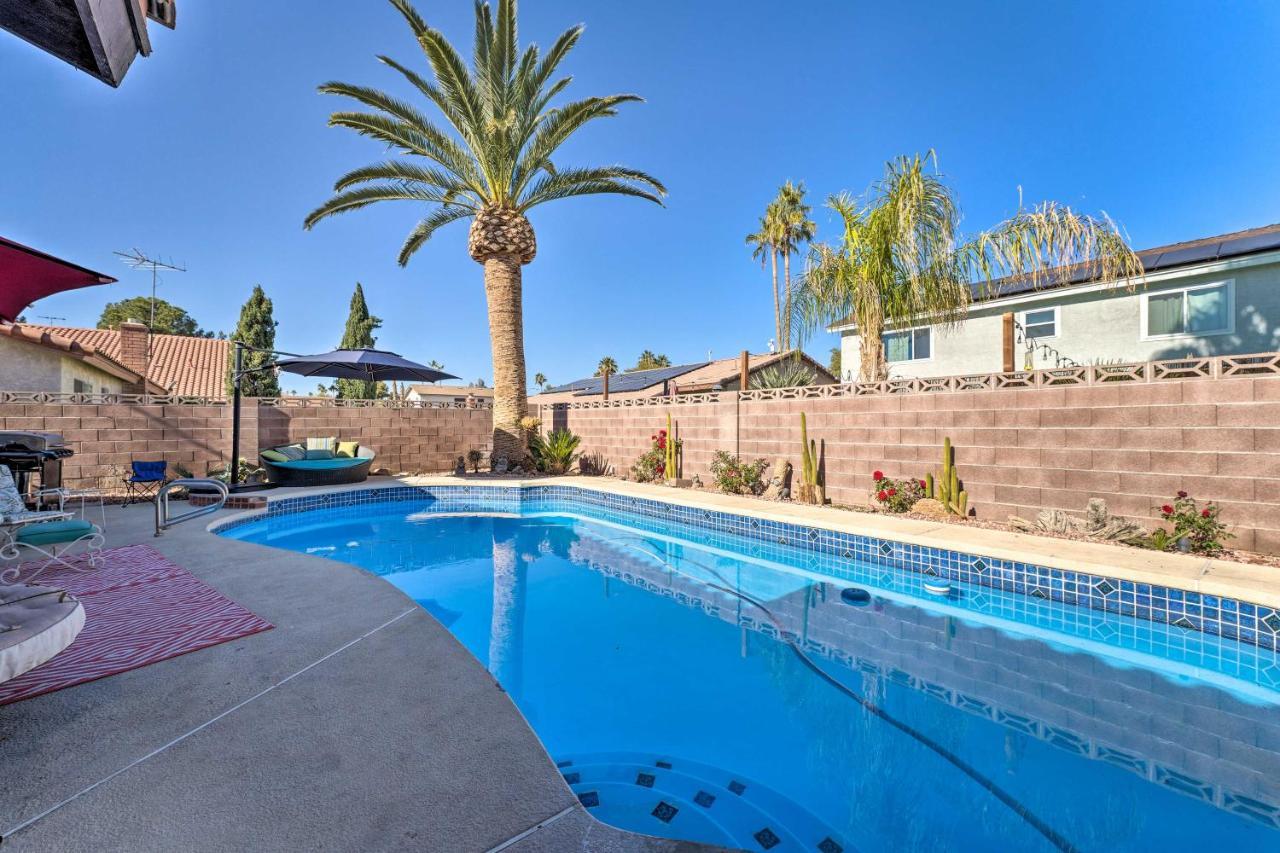 Pet-friendly Family Gem, 10 Mi To Vegas Strip Сasa de vacaciones Las Vegas