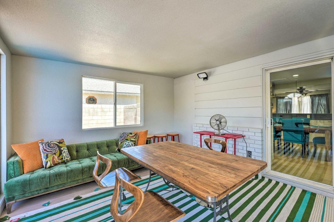 Vegas Getaway With Patio About 3 Mi To Strip! Holiday home Las Vegas