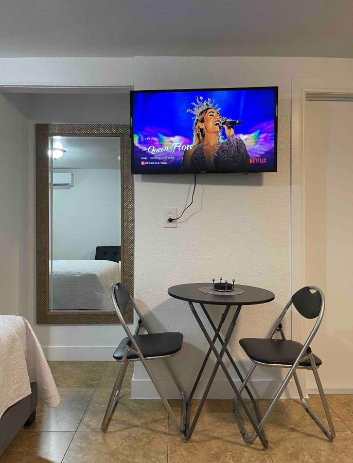 Cozy Studio…with Private Entrance