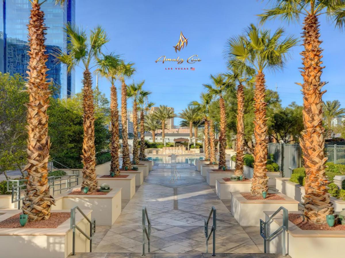 Amalz 2 Bedroom 3 Bathroom Balcony At Mgm Signature ! *