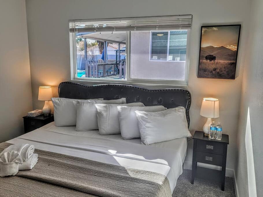 #72diamond Ranch W/pool&spa: Mins To Lv Strip/unlv Vakantiehuis