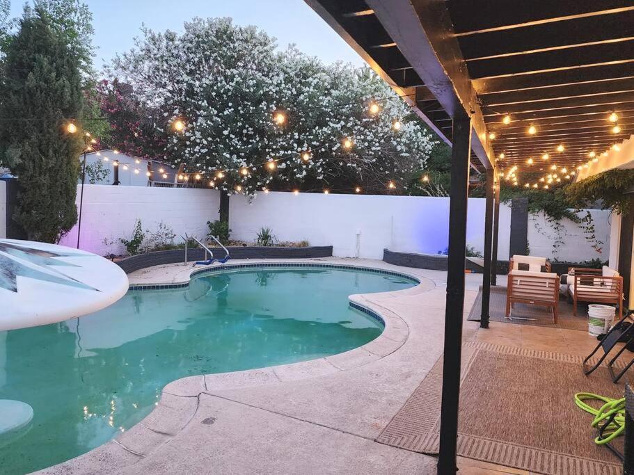 Location W Pool - Lv Convention & 3 Mi Strip & Fremont Hébergement de vacances *