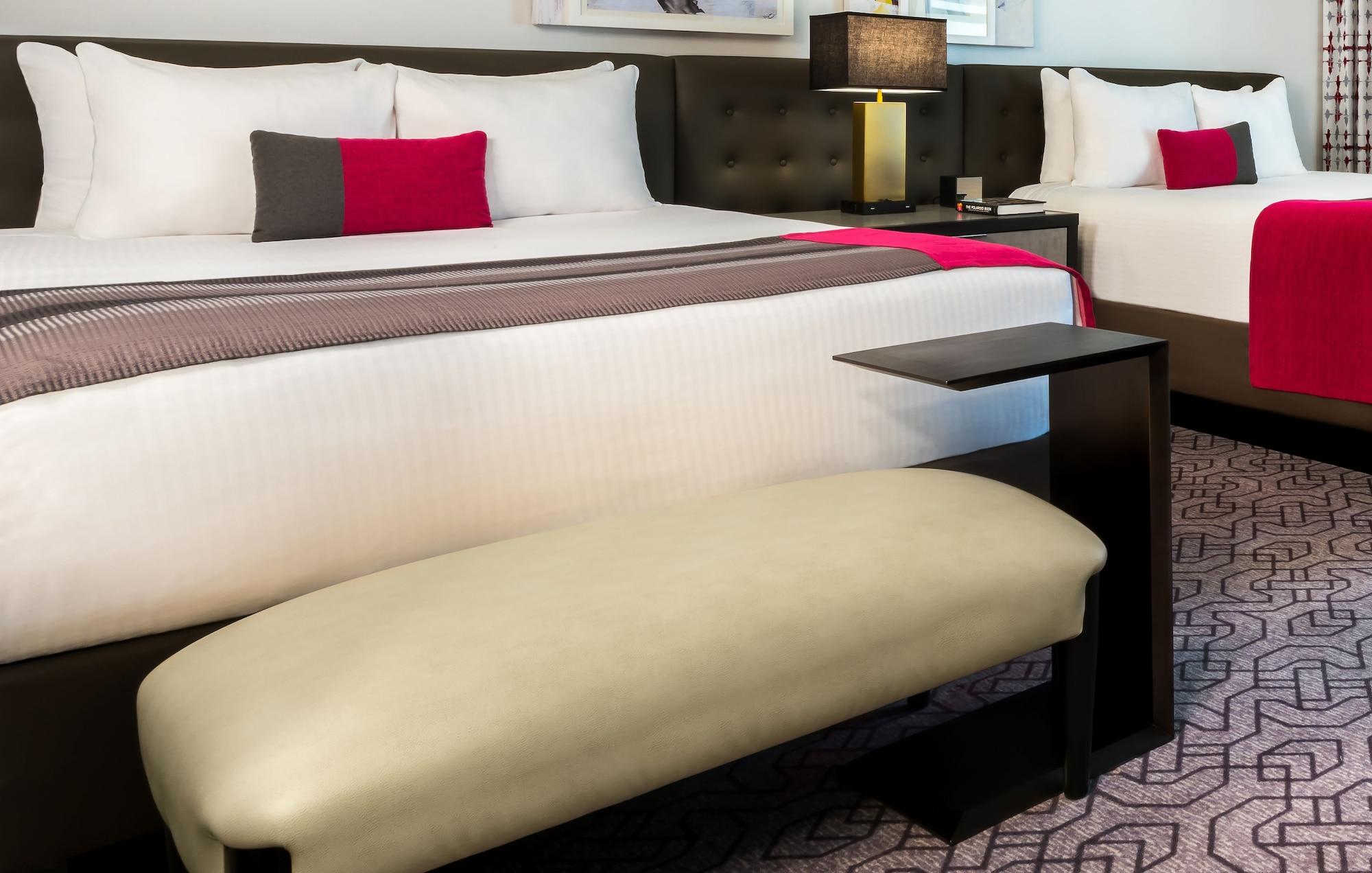 Planet Hollywood & Casino 4*