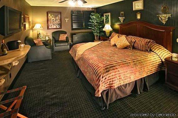 The Lexi (adults Only) 3*