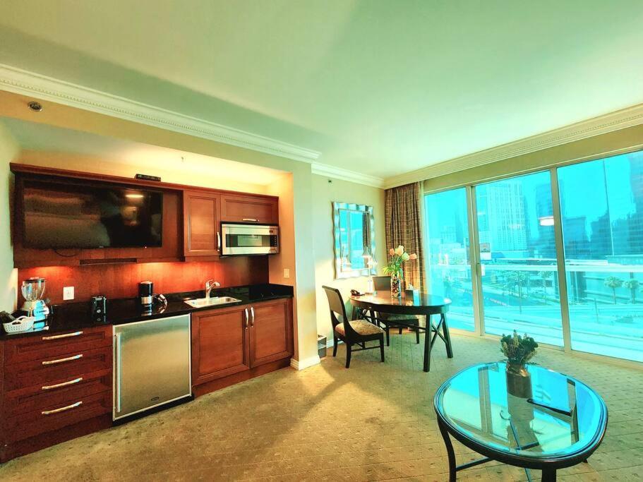 The Signature At Mgm Condo! Stunning Strip Views & No Fees! Apartment