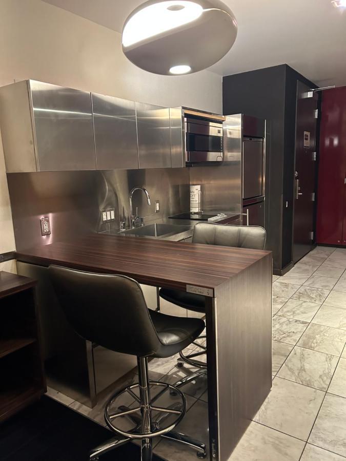 Amazing Luxury 25th Floor Apartment