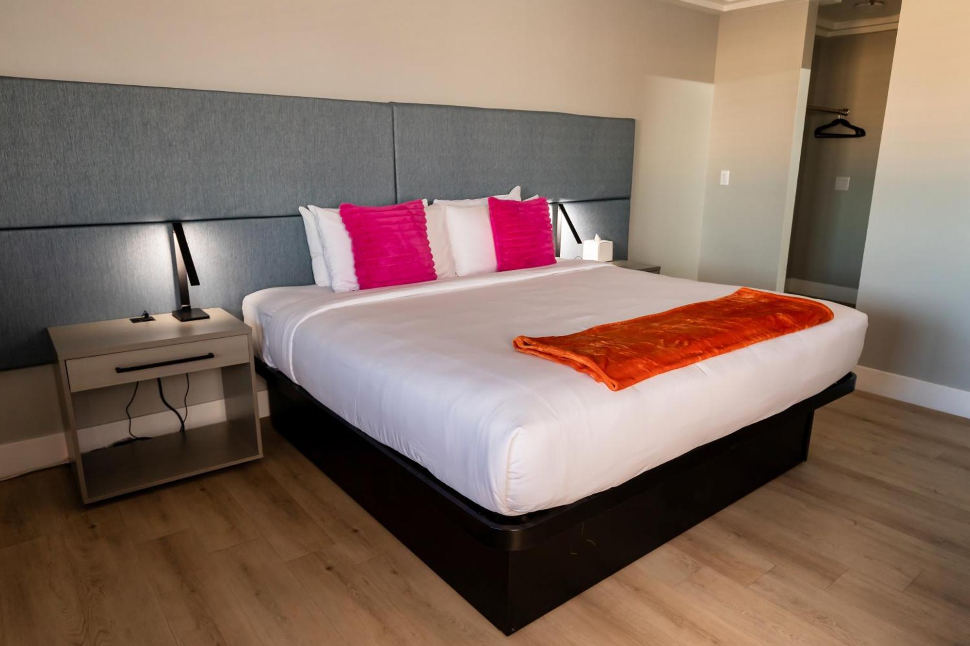 The Lexi (adults Only) Hotel