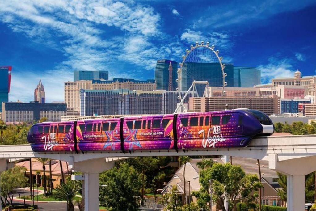 Apartment The Signature At Mgm Condo! Stunning Strip Views & No Fees! *