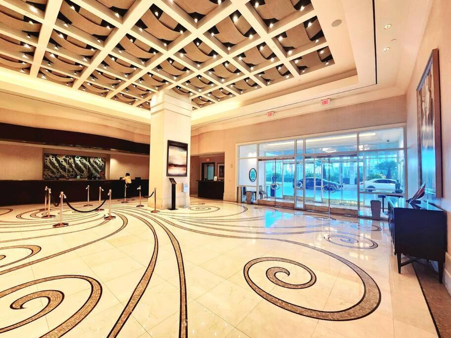 The Signature At Mgm Condo! Stunning Strip Views & No Fees! Apartment *