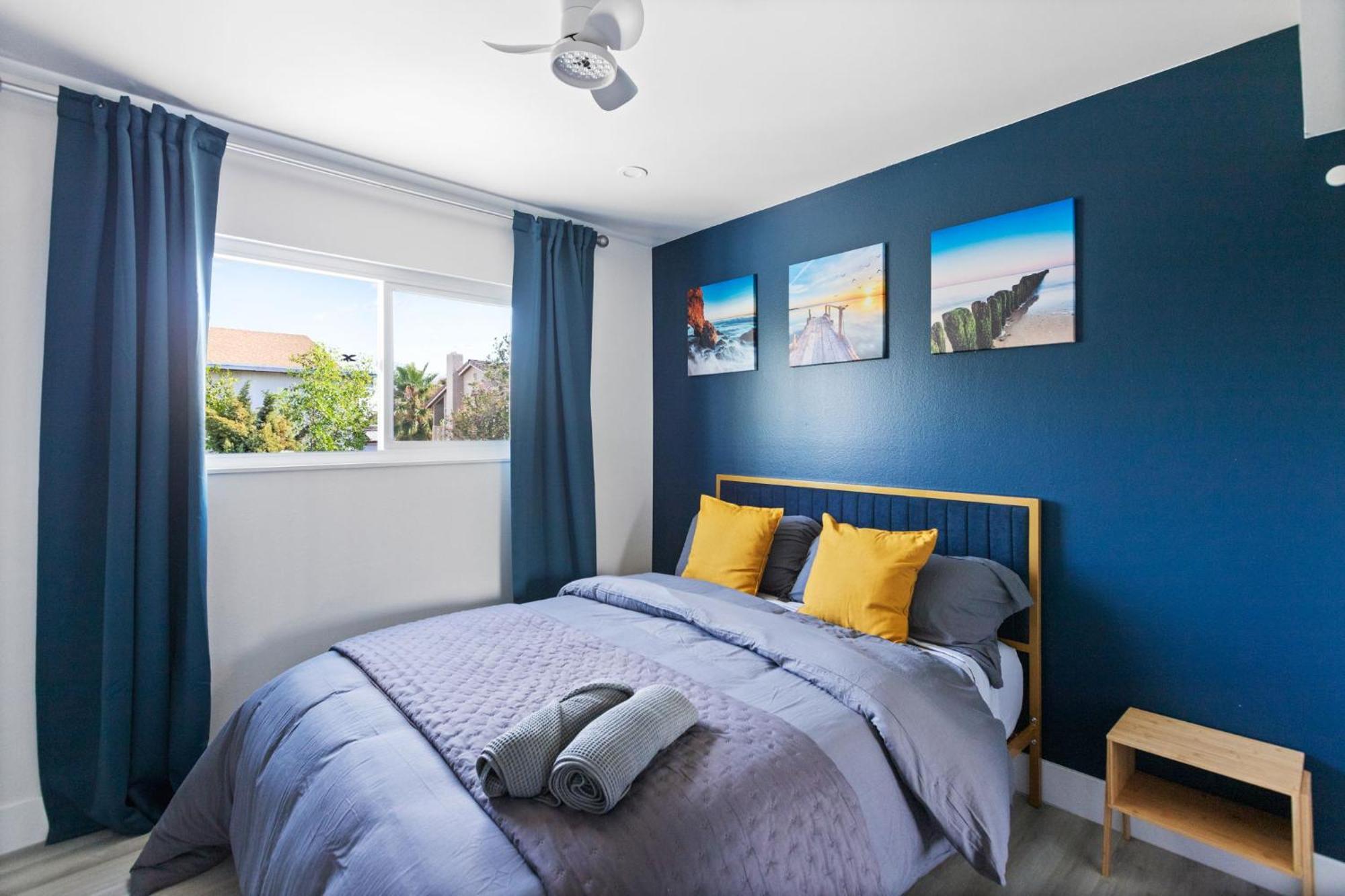 Location W Pool - Lv Convention & 3 Mi Strip & Fremont