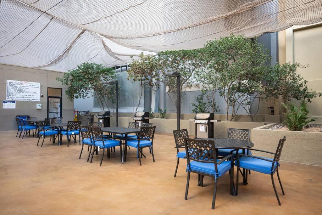 Penthouse On The Strip - 2bd/2ba Apartment Las Vegas