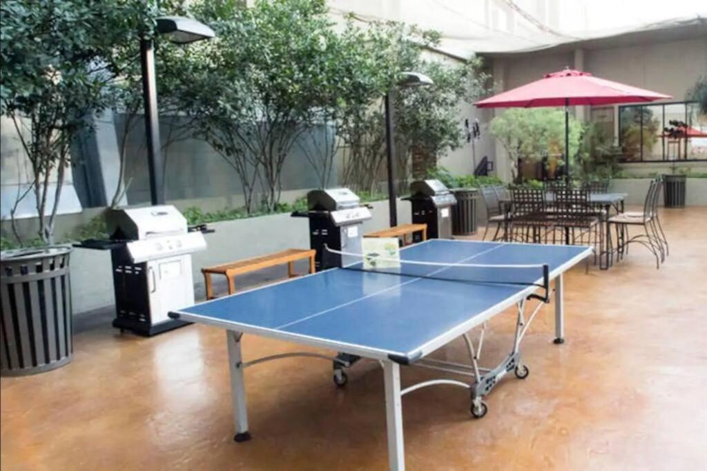 Apartment Penthouse On The Strip - 2bd/2ba