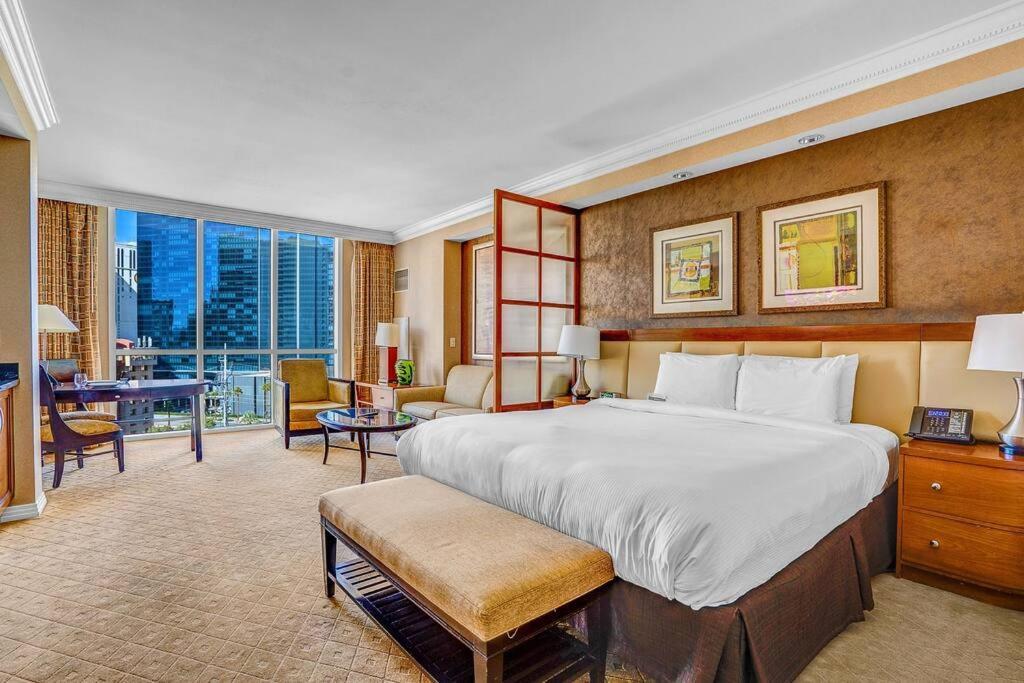 8th Flr Mgm Signature Studio, Strip View, No Fee Appartement *