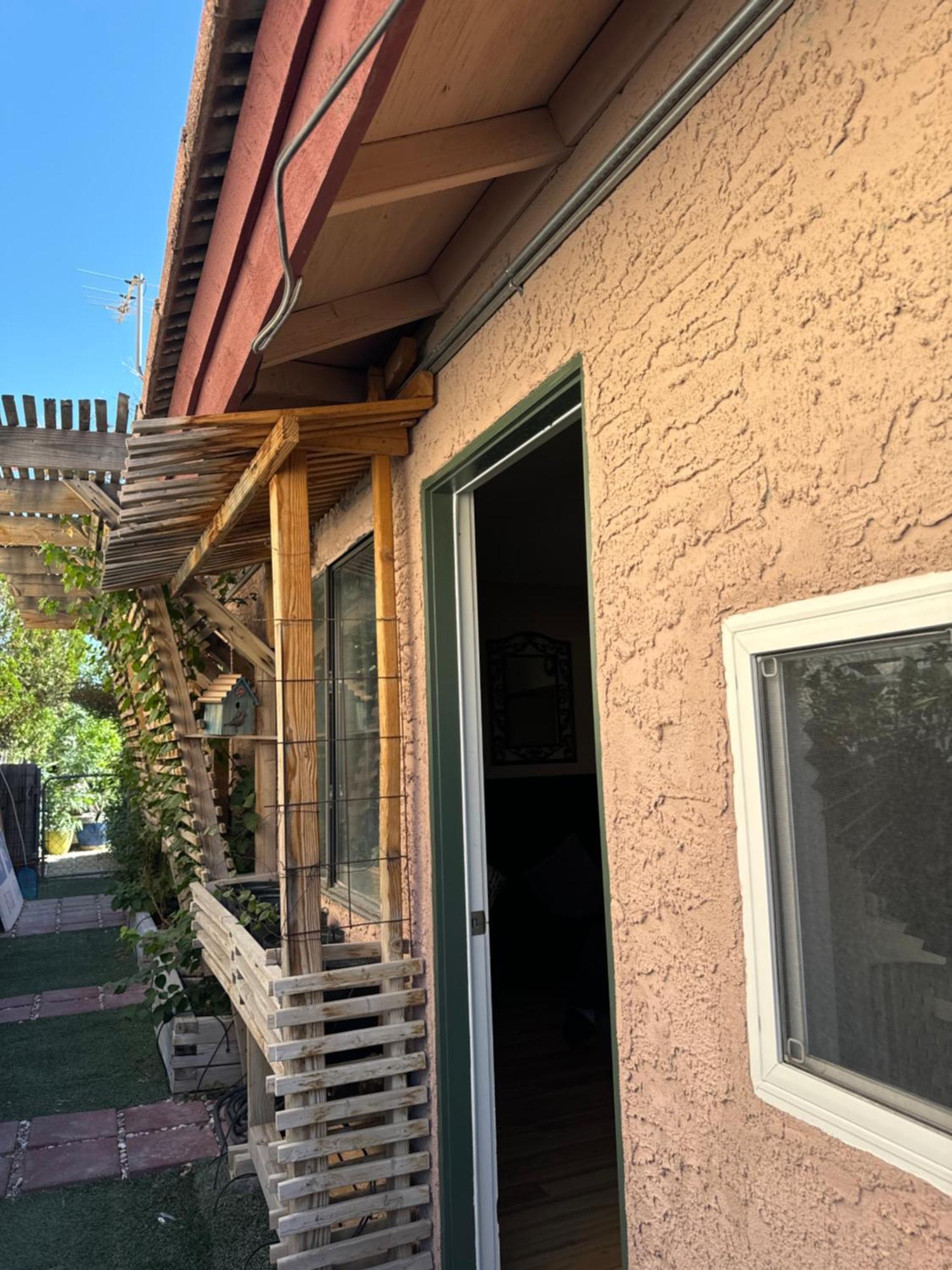 Homestay Le Noir, A Private Bedroom With A Private Entrance - Shared Bathroom Las Vegas