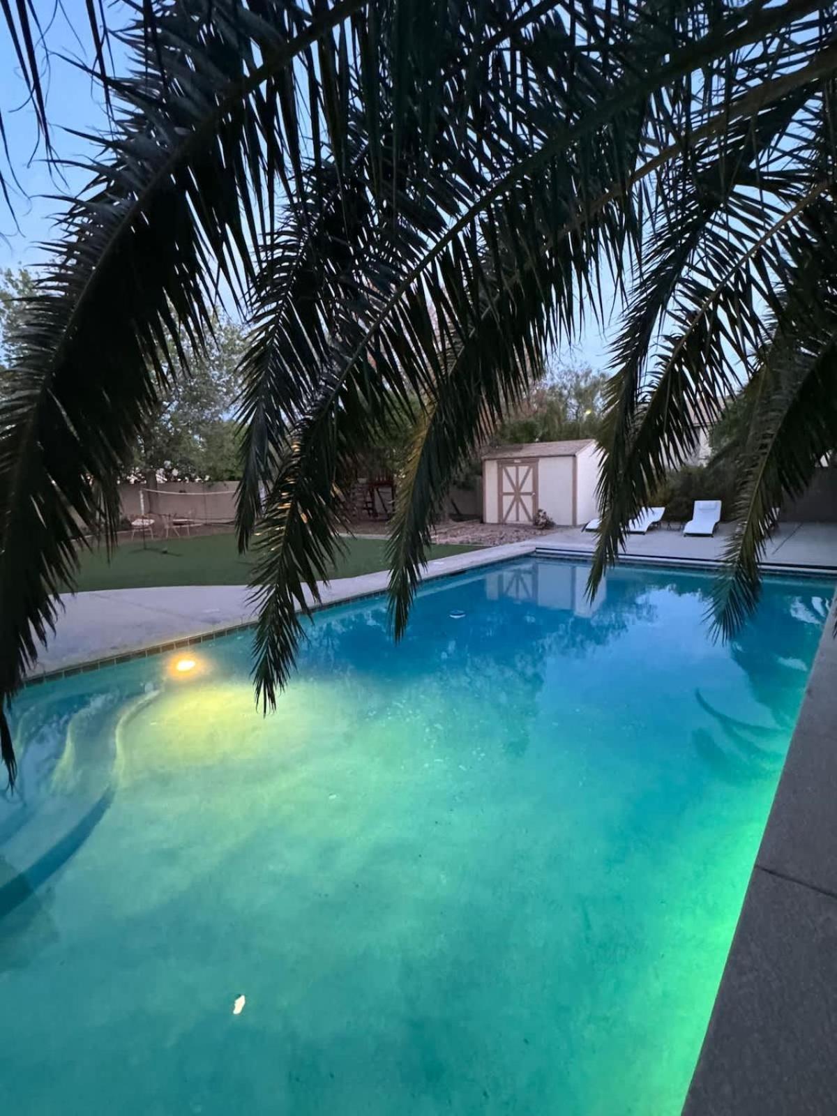 Spacious Luxury Desert Retreat With Heated Pool Putt Putt And A Playground For Family