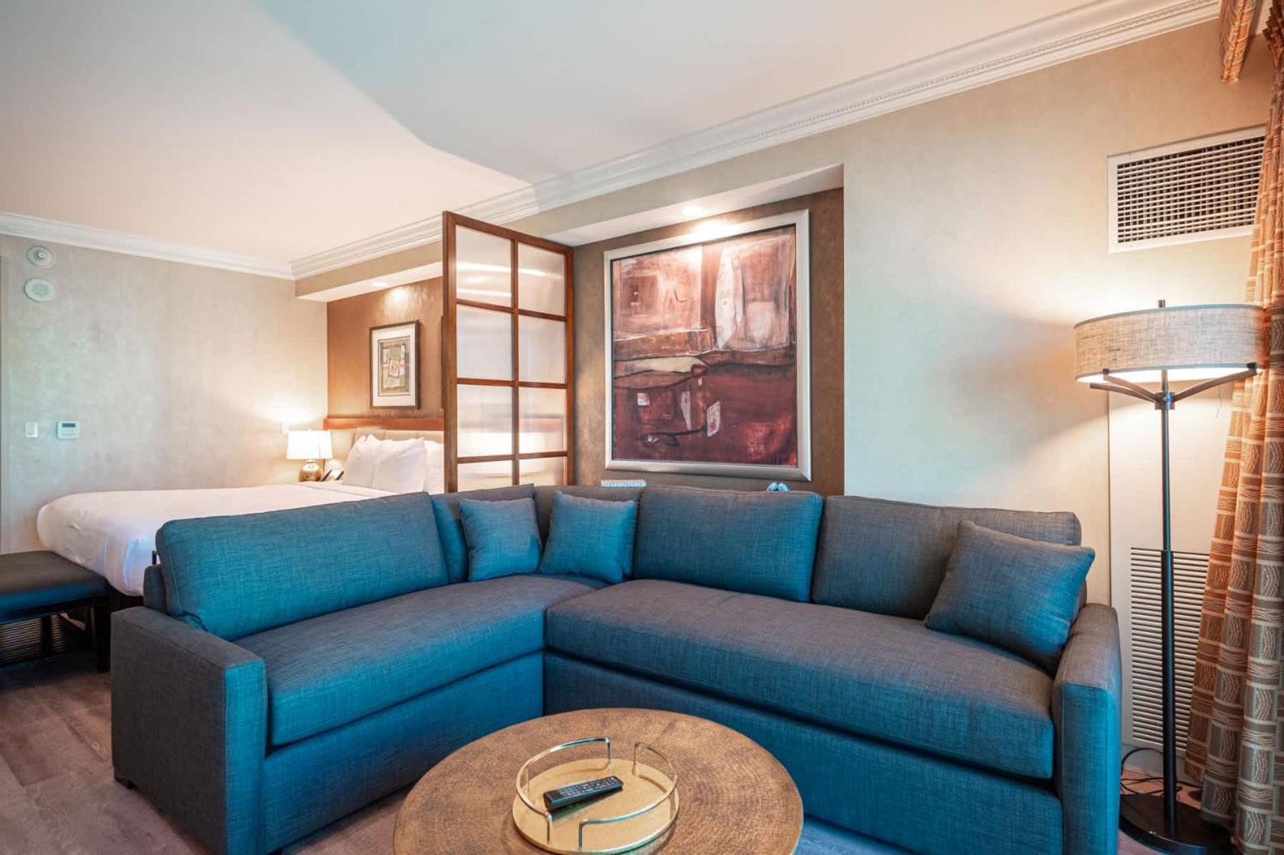 No Fee Strip View Balcony+ Free Valet+ Pool Las Vegas