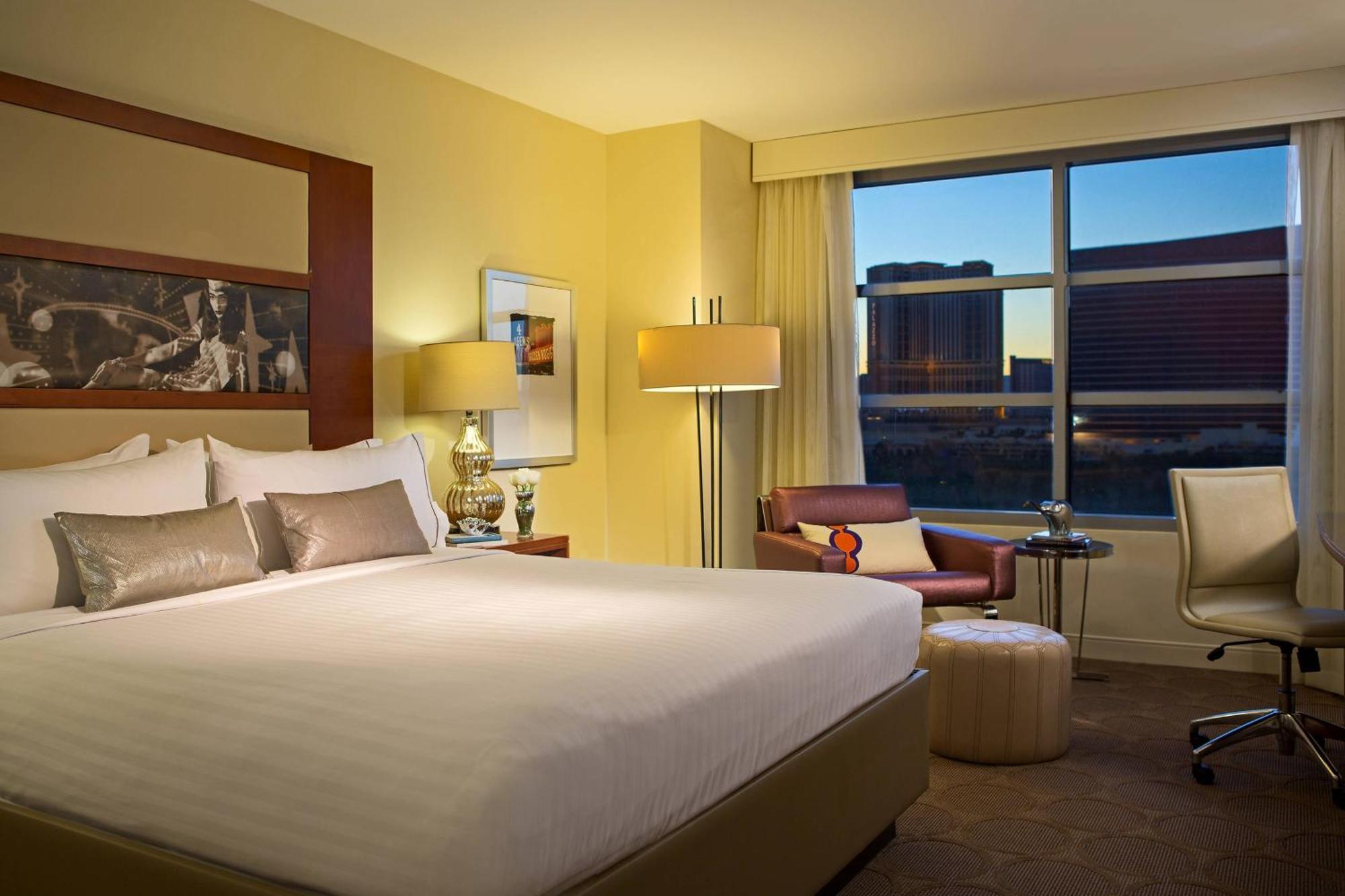 Hotel Renaissance 4*