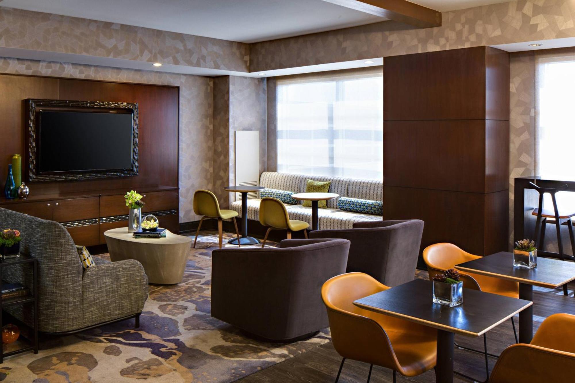 Hotel Renaissance 4*