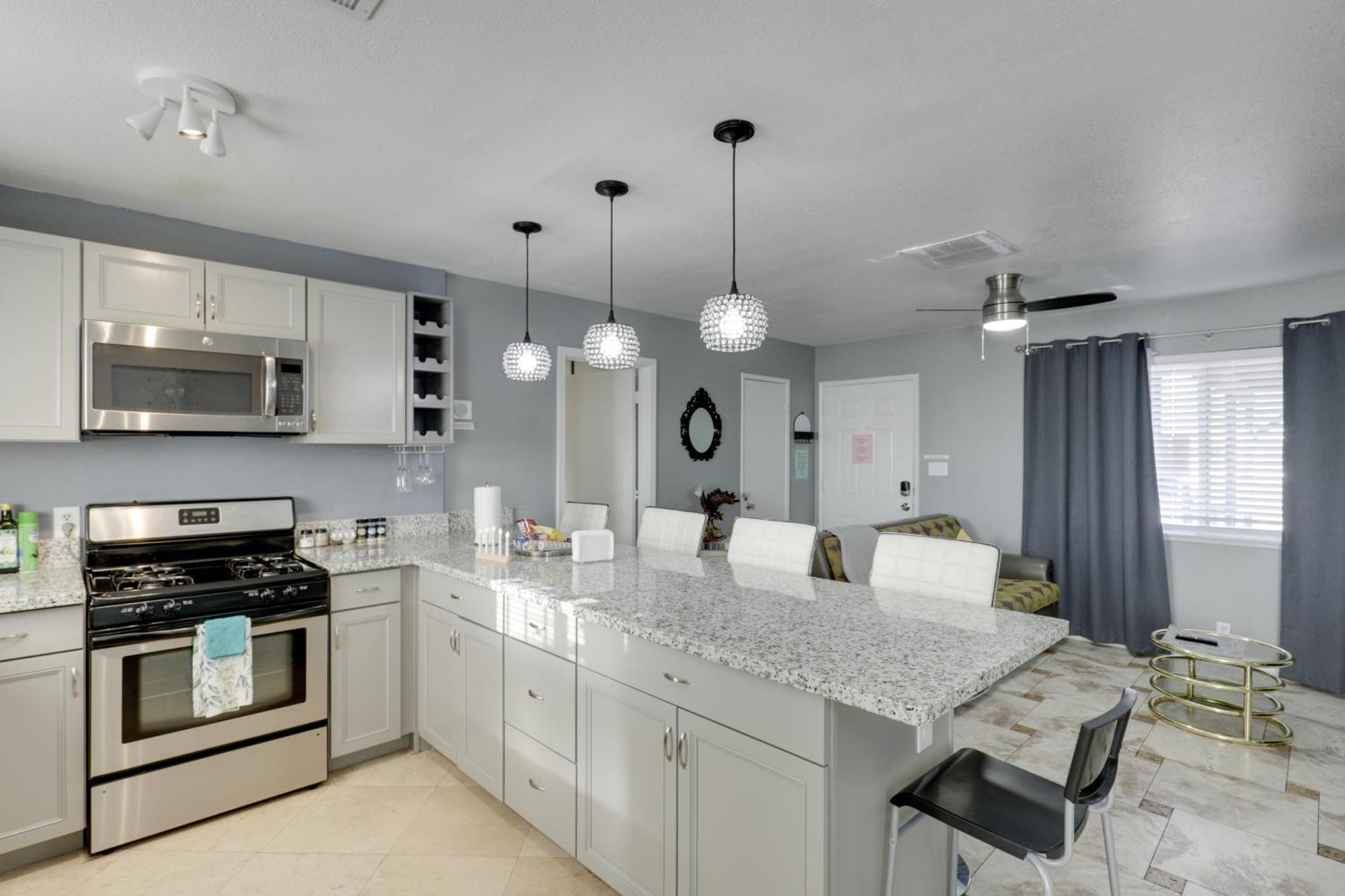 North Vegas Hideaway With Grill Less Than 10 Mi To Strip Сasa de vacaciones *