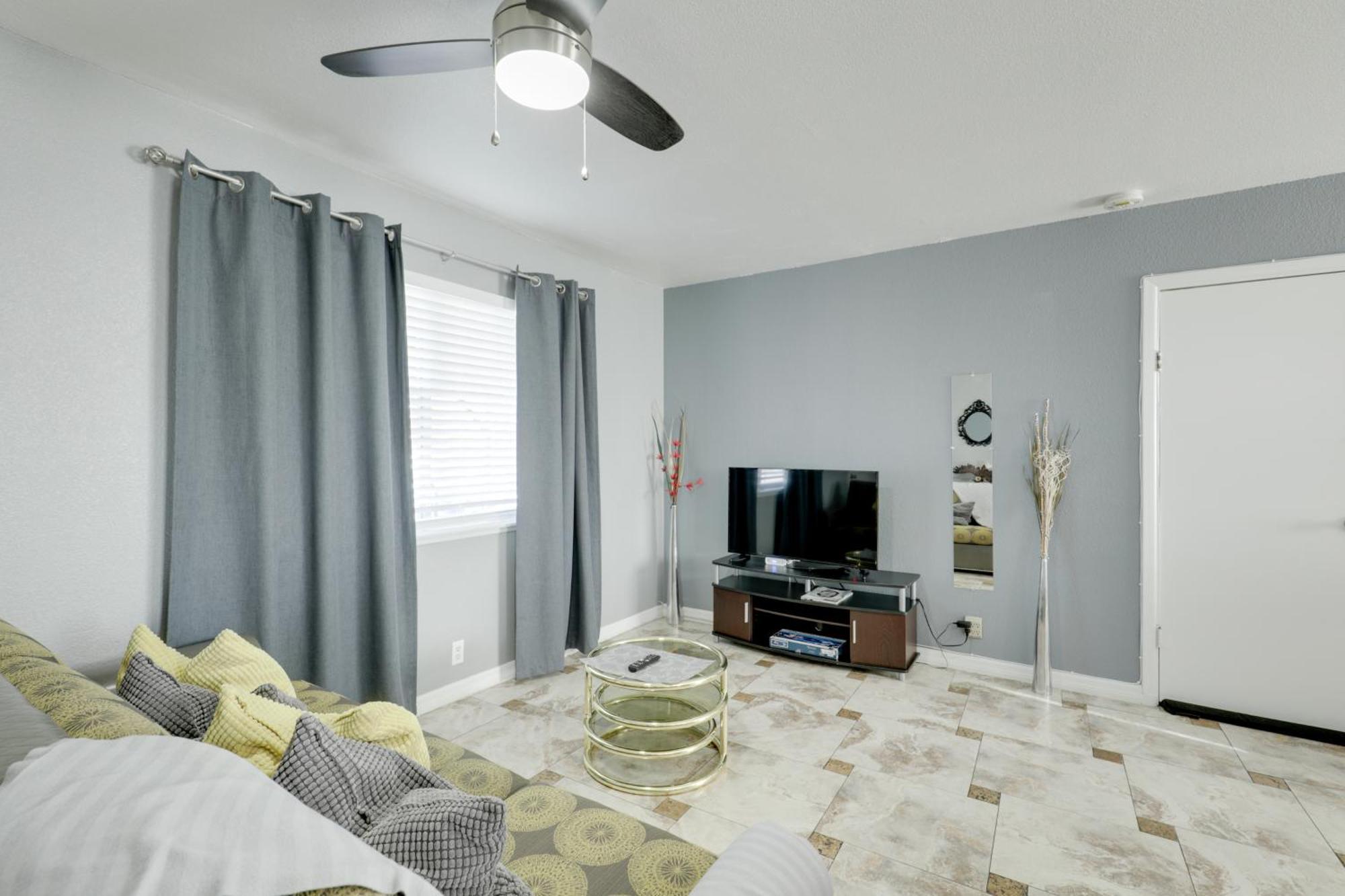 Сasa de vacaciones North Vegas Hideaway With Grill Less Than 10 Mi To Strip *