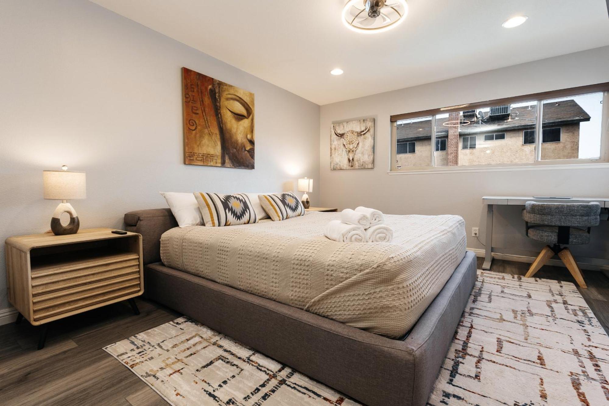 Beautiful And Spacious 3 Bedroom House Las Vegas