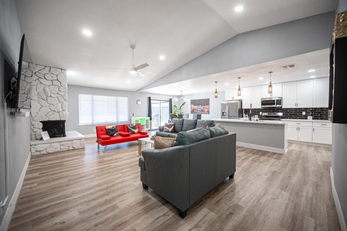 Luxury Retreat The Vegas Edition Holiday home *