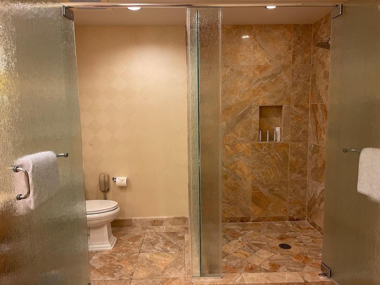 Five Star Trump No And Cleaning Fees Ferienhaus *