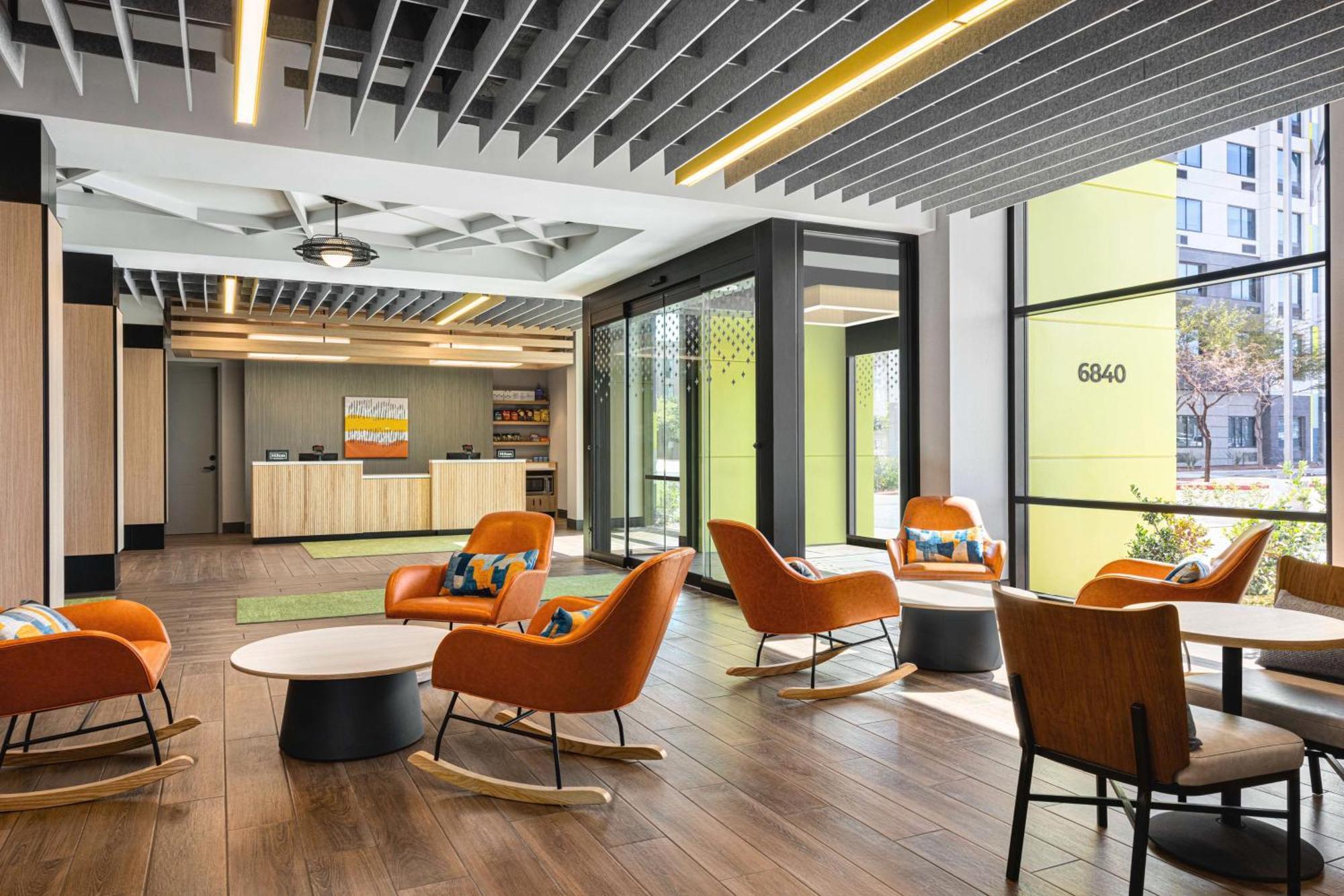 Spark By Hilton Vegas Airport 3*