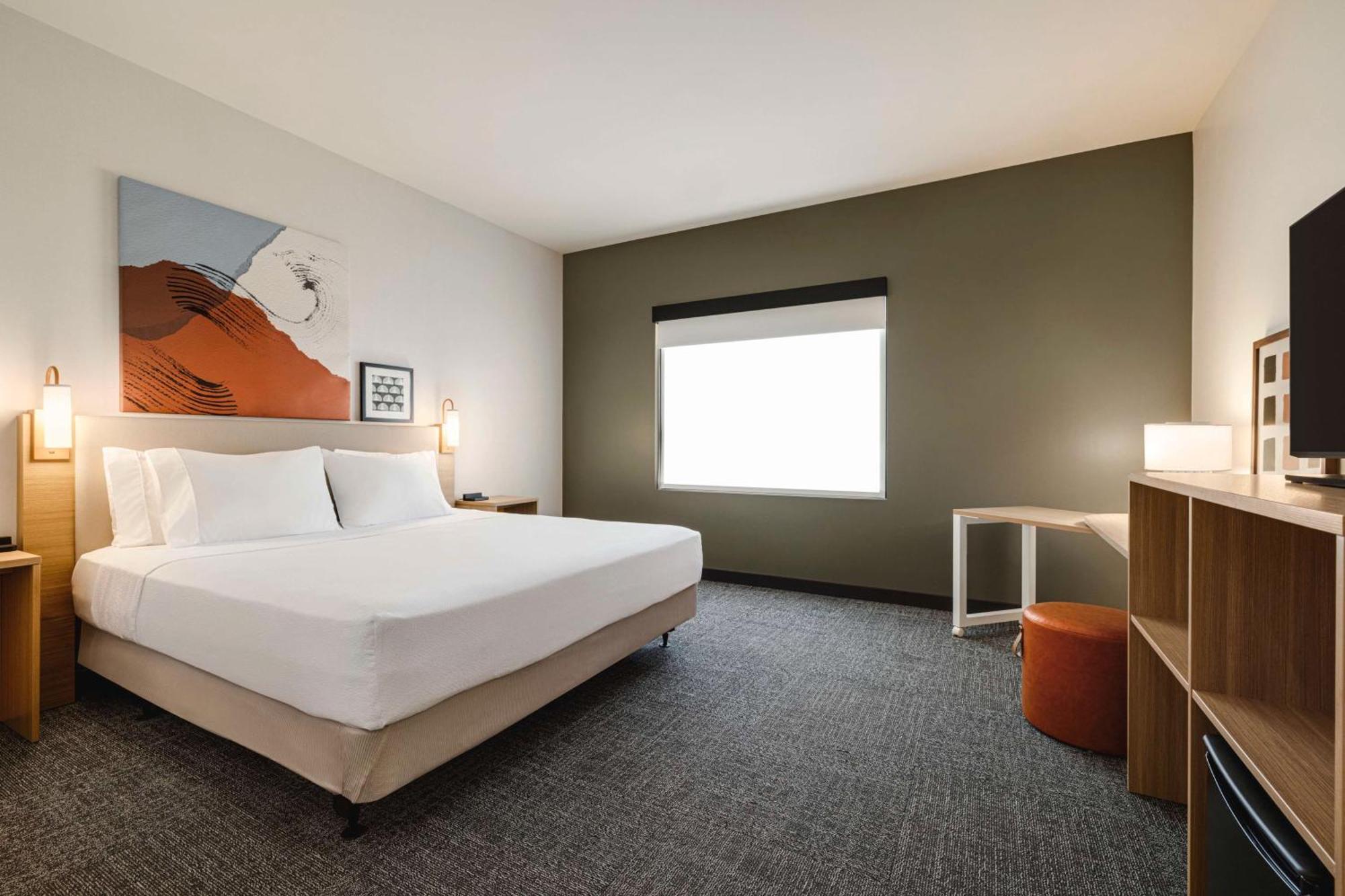 Spark By Hilton Vegas Airport 3*