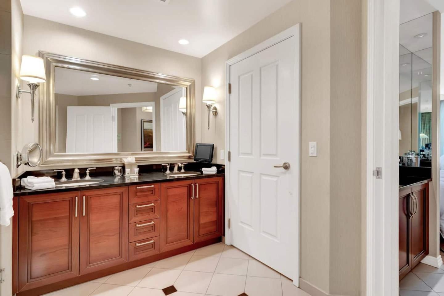 Mgm 1 Bedroom Balcony And Or Luxury Las Vegas