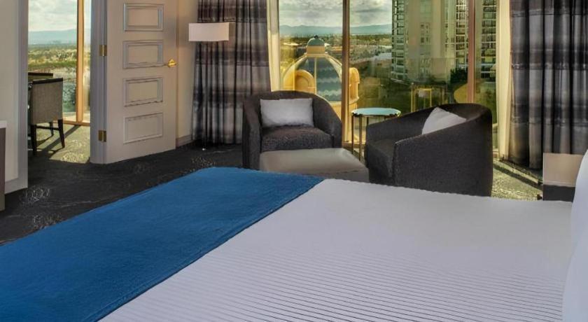 Suncoast And Casino Las Vegas