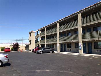 Highland Motel 2*