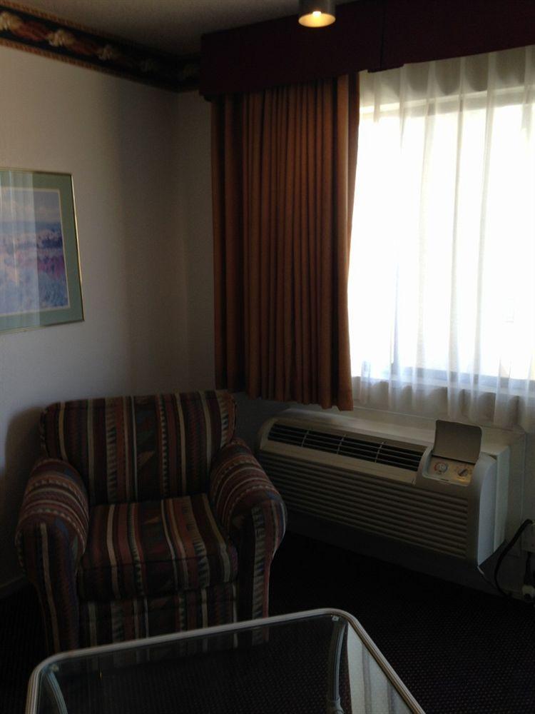 Highland Motel