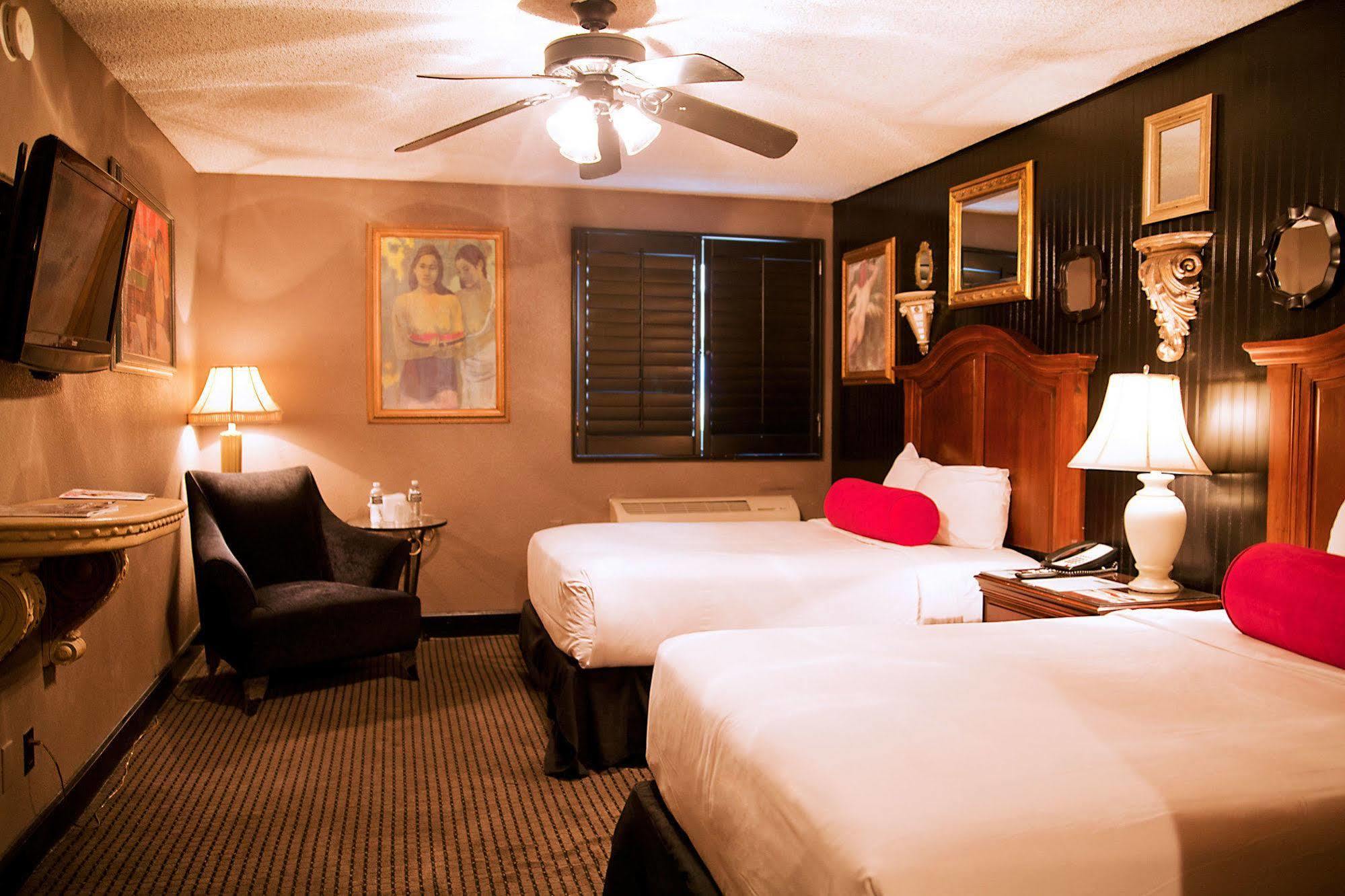 The Lexi (adults Only) 3*