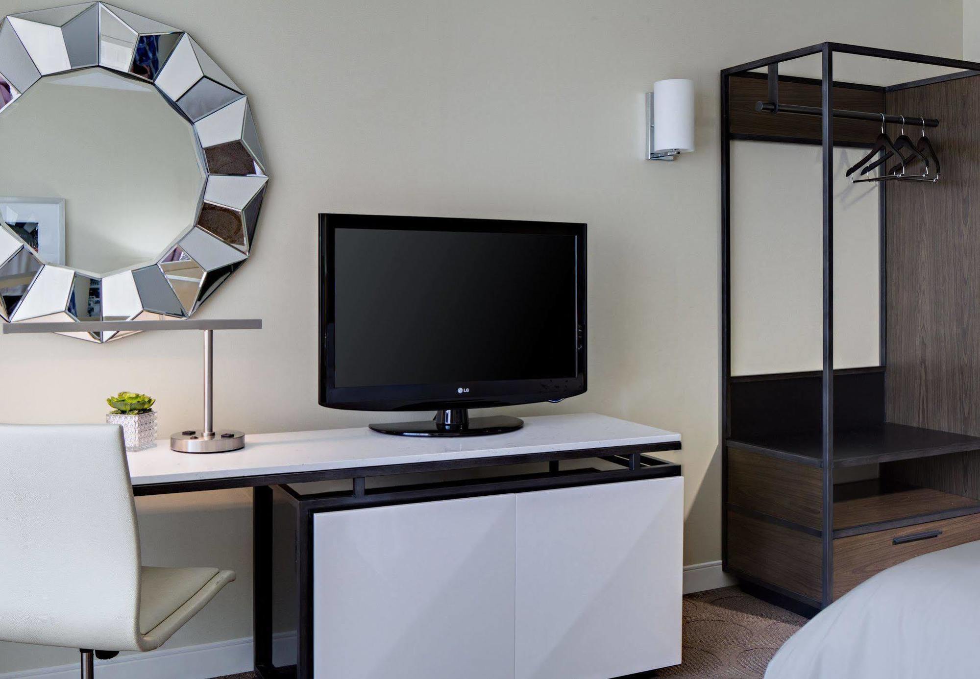Renaissance 4* Las Vegas