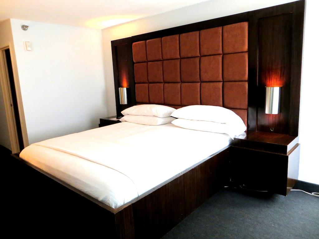 Hotel Blue Moon Gay 3*