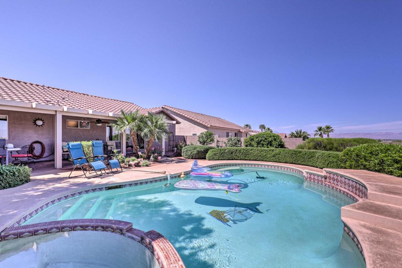 Henderson With Pool And Mountain, Strip Views! Hébergement de vacances