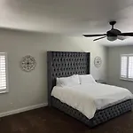 Gorgeous Henderson Home With Pool!