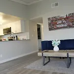 2 Bedroom Minutes From Las Vegas Strip And Airport