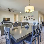Updated Las Vegas House Patio And Solar Heated Pool