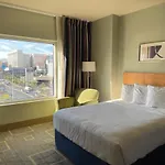 The Platinum Hotel & Spa Strip View Suite