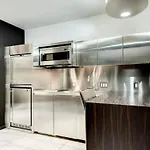 Sky High Penthouse With Dazzling Mountain Views