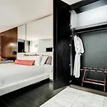 Sky High Penthouse With Dazzling Mountain Views