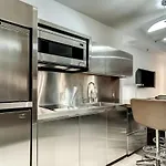 Sky High Penthouse With Dazzling Mountain Views