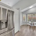Newly Remodel 4Br With Gameroom And Free Heated Spa Great For Family