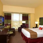 Eastside Cannery Casino Hotel